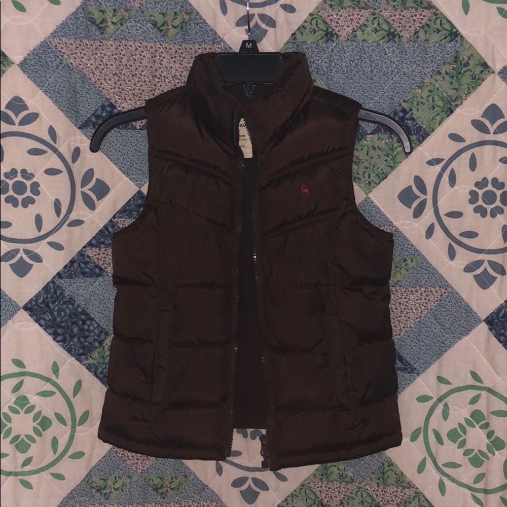 Children’s Old Navy puffer vest